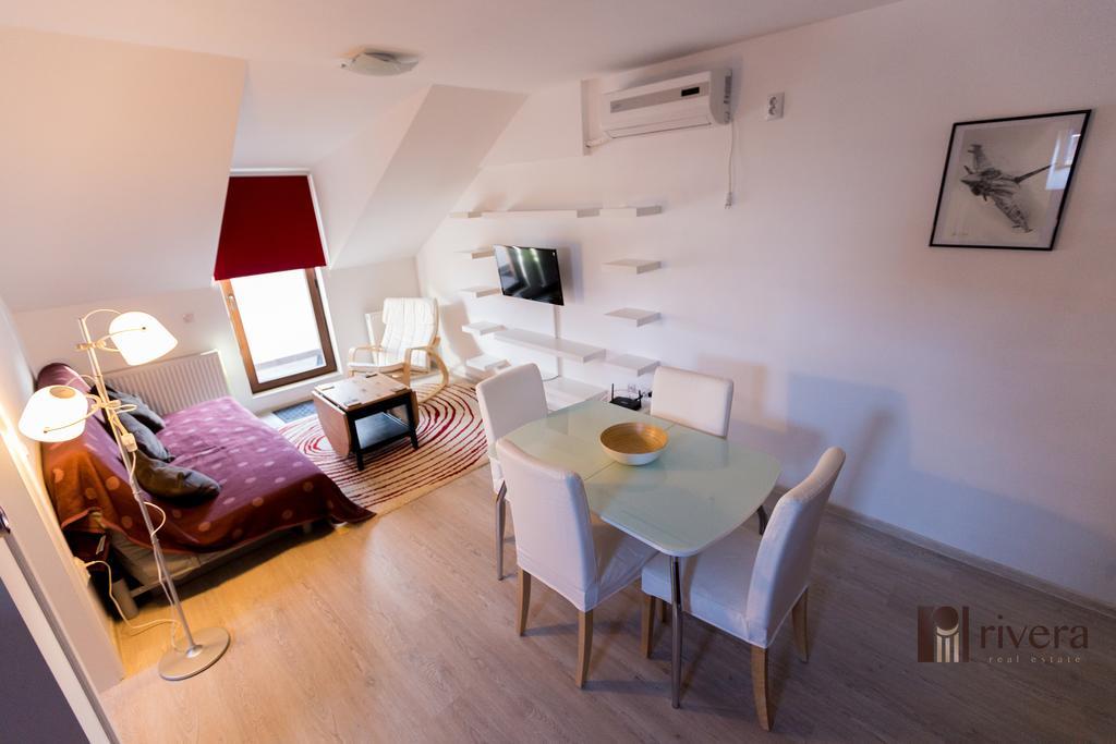 Cozy Apartment - Palas Iasi Ngoại thất bức ảnh